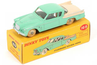 Lot 37 - DINKY TOYS (GB) (1)