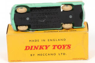 Lot 37 - DINKY TOYS (GB) (1)