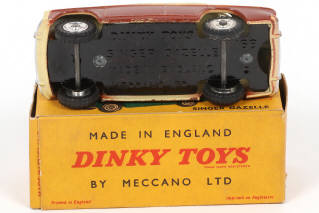 Lot 30 - DINKY TOYS (GB) (1)