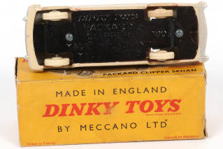 Lot 36 - DINKY TOYS (GB) (1)