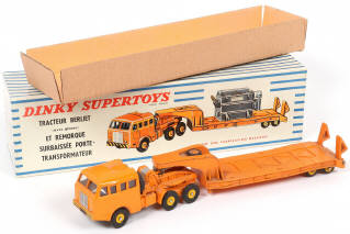 Lot 183 - DINKY TOYS (FRANCE) (1)