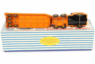 Lot 183 - DINKY TOYS (FRANCE) (1)