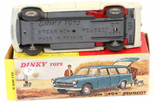 Lot 145 - DINKY TOYS (FRANCE) (1)