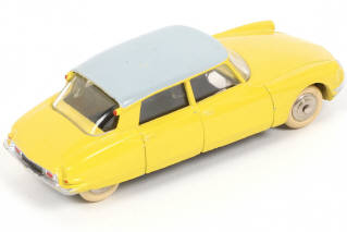 Lot 88 - DINKY TOYS (FRANCE) (1)