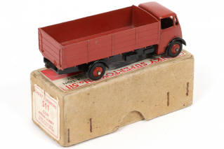 Lot 60 - DINKY TOYS (GB) (1)