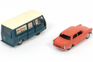Lot 206 - DINKY TOYS (FRANCE) (2)