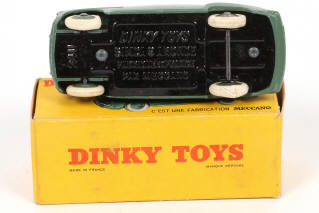 Lot 118 - DINKY TOYS (FRANCE) (1)