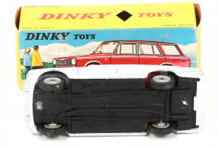 Lot 144 - DINKY TOYS (FRANCE) (1)