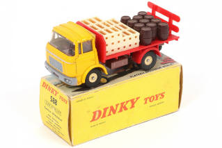 Lot 181 - DINKY TOYS (FRANCE) (1)