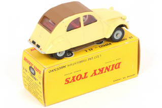 Lot 141 - DINKY TOYS (FRANCE) (1)