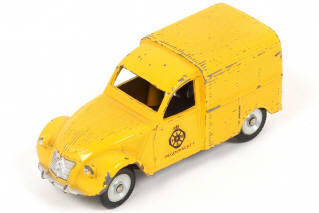 Lot 87 - DINKY TOYS (FRANCE) (1)