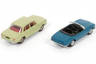 Lot 200 - DINKY TOYS (FRANCE) (2)