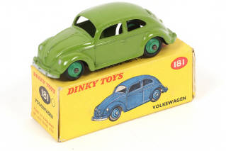 Lot 46 - DINKY TOYS (GB) (1)