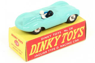 Lot 17 - DINKY TOYS (GB) (1)