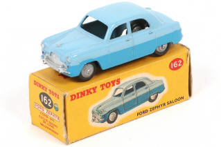 Lot 28 - DINKY TOYS (GB) (1)