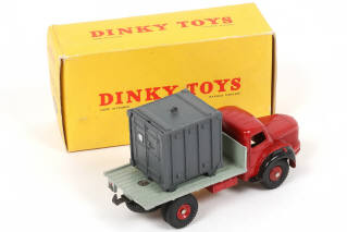 Lot 168 - DINKY TOYS (FRANCE) (1)
