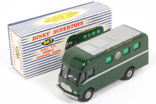 Lot 65 - DINKY TOYS (GB) (1)