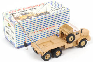Lot 184 - DINKY TOYS (FRANCE) (1)