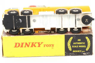 Lot 63 - DINKY TOYS (GB) (1)