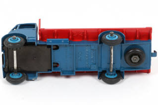 Lot 8 - DINKY TOYS (GB) (1)