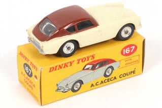 Lot 41 - DINKY TOYS (GB) (1)