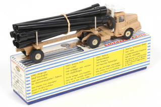 Lot 190 - DINKY TOYS (FRANCE) (1)