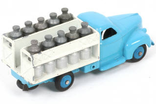 Lot 99 - DINKY TOYS (FRANCE) (1)