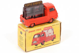 Lot 159 - DINKY TOYS (FRANCE) (1)