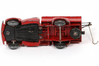 Lot 105 - DINKY TOYS (FRANCE) (1)