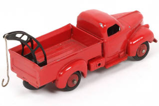 Lot 104 - DINKY TOYS (FRANCE) (1)