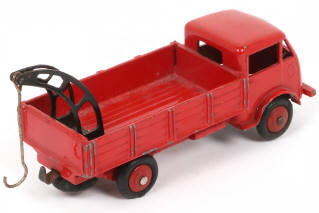 Lot 106 - DINKY TOYS (FRANCE) (1)