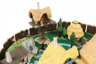 Lot 38 - PIXI (FRANCE) (1)