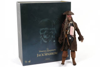 Lot 2 - HOT TOYS (JAPON) (1)