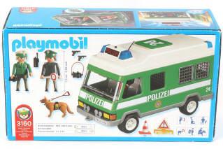 Lot 126 - PLAYMOBIL (ALLEMAGNE) (1)