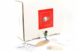 Lot 40 - PIXI (FRANCE) (1)