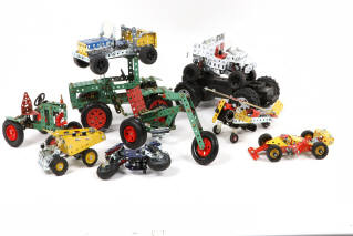 Lot 246 - MECCANO (FRANCE) (13)