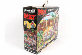 Lot 125 - PLAYMOBIL (ALLEMAGNE) (1)