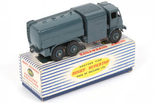 Lot 81 - DINKY TOYS (GB) (1)