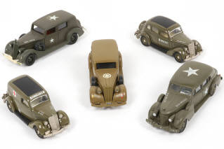 Lot 19 - REXTOYS (SUISSE) (5)