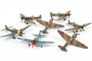 Lot 97 - DINKY TOYS (GB) (7)