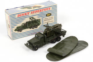 Lot 108 - DINKY TOYS (FRANCE) (1)