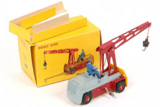 Lot 281 - DINKY TOYS (FRANCE) (1)