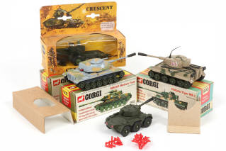 Lot 123 - CORGI TOYS (GB) (4)