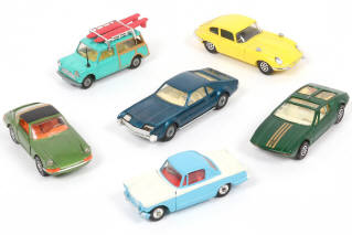 Lot 127 - CORGI TOYS (GB) (6)