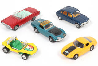 Lot 125 - CORGI TOYS (GB) (5)
