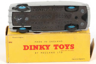 Lot 245 - DINKY TOYS (GB) (1)