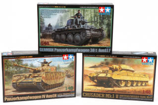Lot 26 - TAMIYA (JAPON) (5)