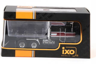Lot 23 - IXO (CHINE) (2)