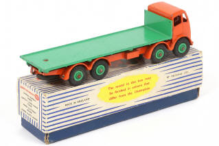 Lot 296 - DINKY TOYS (GB) (1)