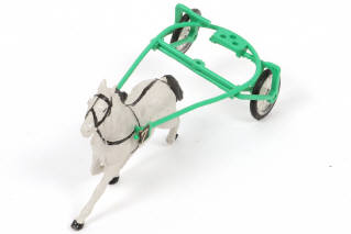Lot 324 - DINKY TOYS (FRANCE) (1)